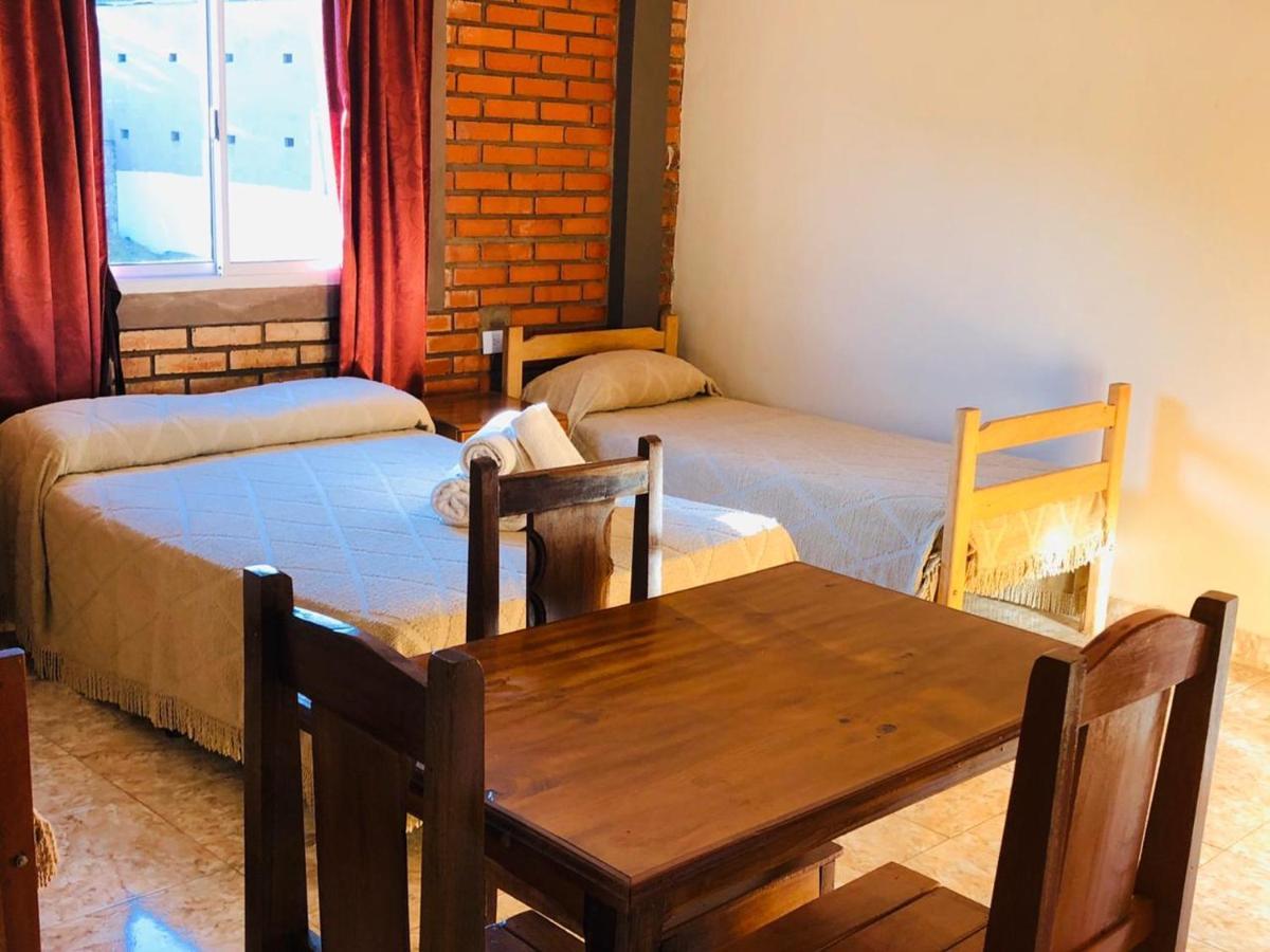 La Familia Hotel Пуерто Игуасу Екстериор снимка